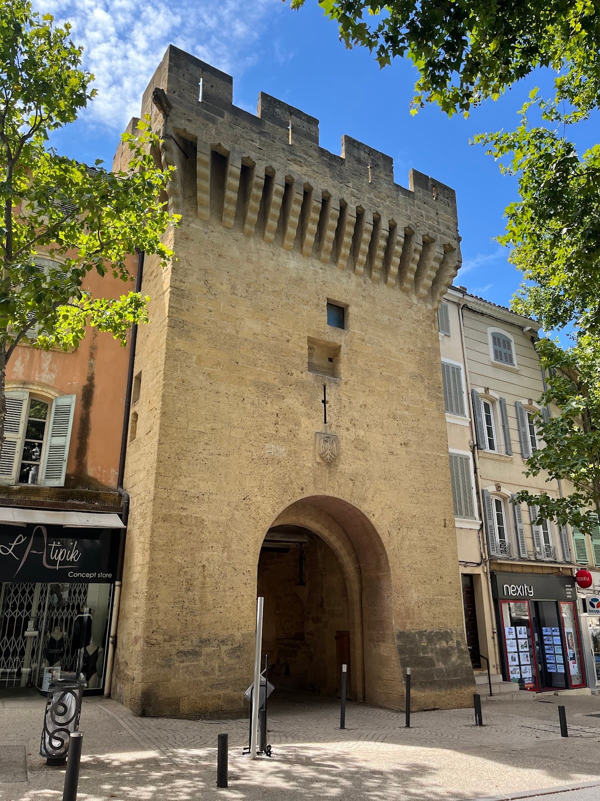 Bourg Neuf quarter - Image 1