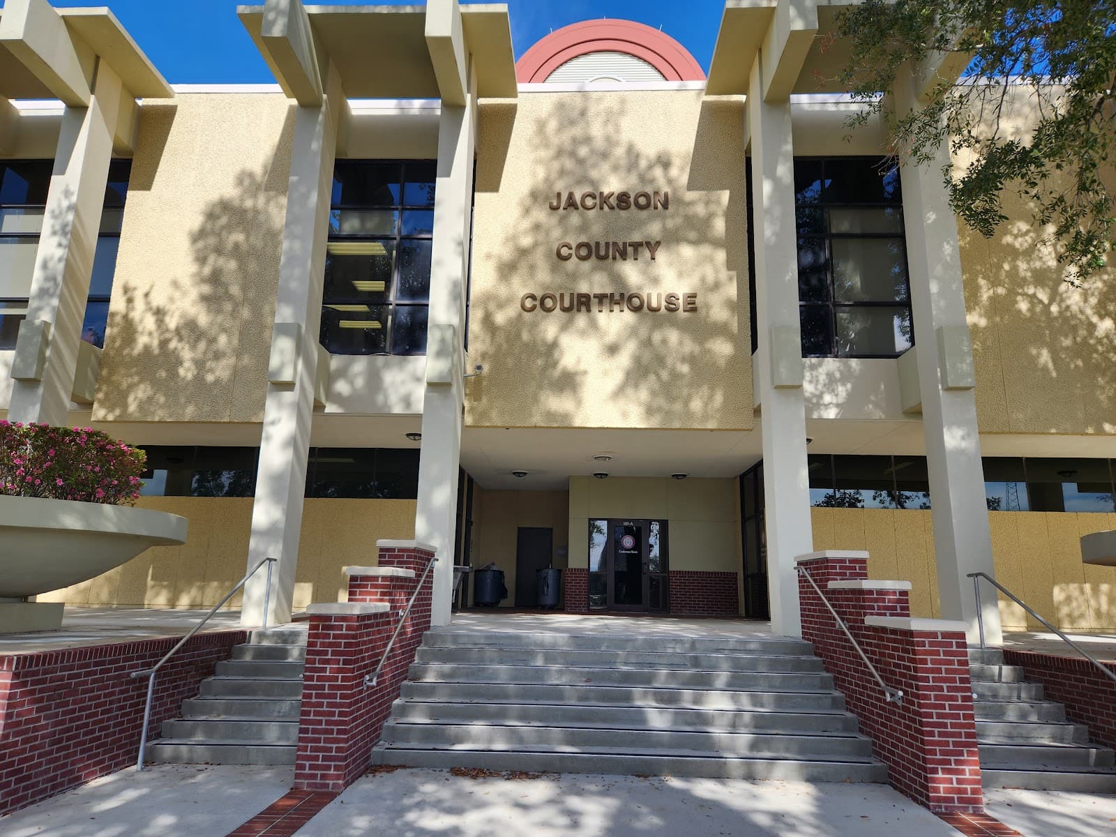 Jackson County Courthouse - Image 1