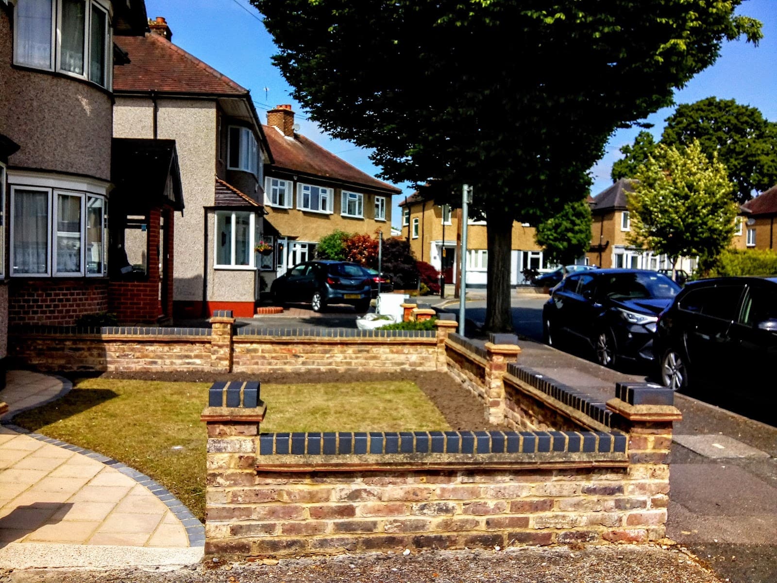 Ickenham Village - Image 1