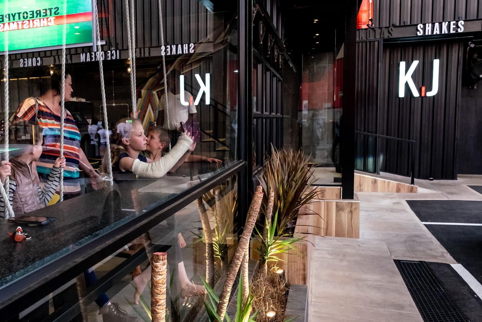 Kota Joes Roadhouse - Image 1