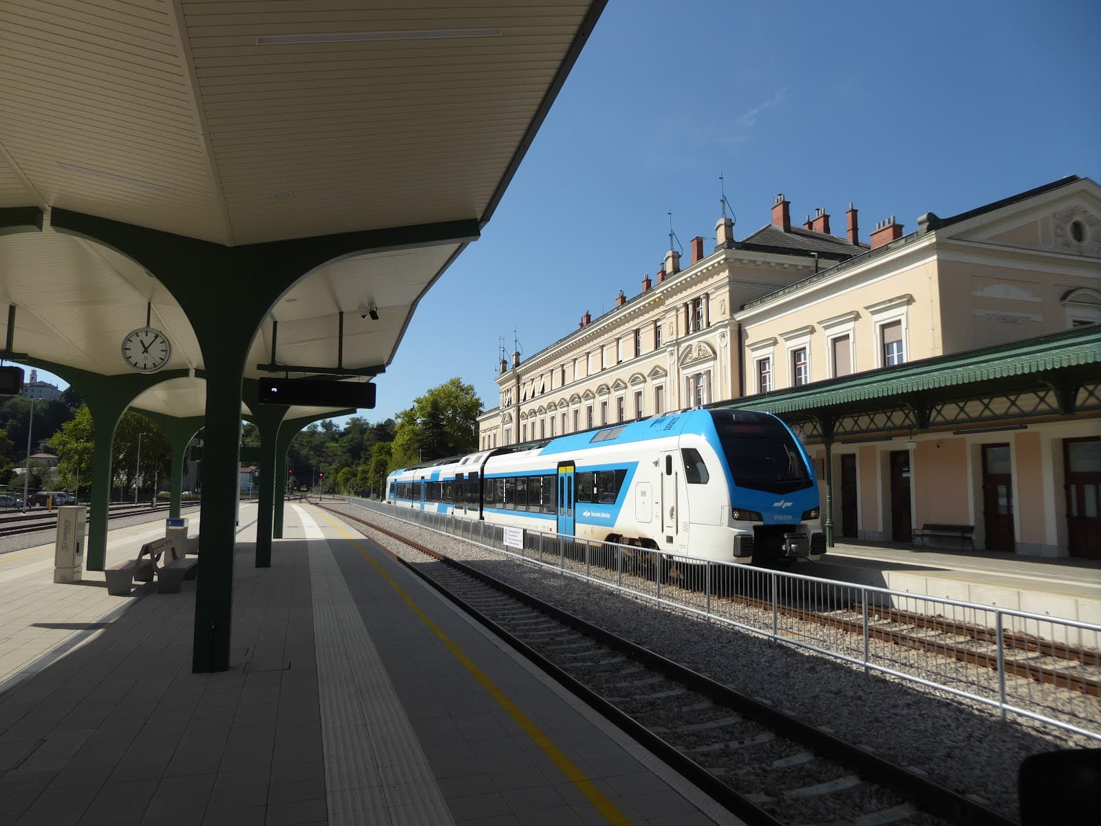 Nova Gorica Railway Station - Image 1