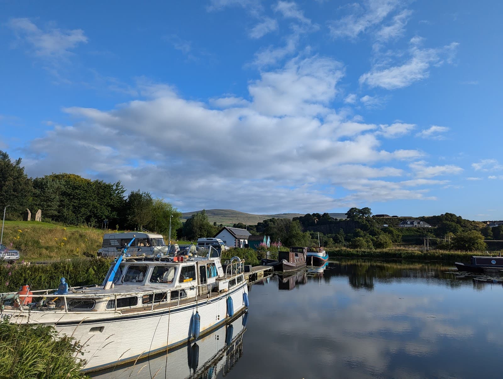 Auchinstarry Marina (Forth & Clyde Canal) - Image 1