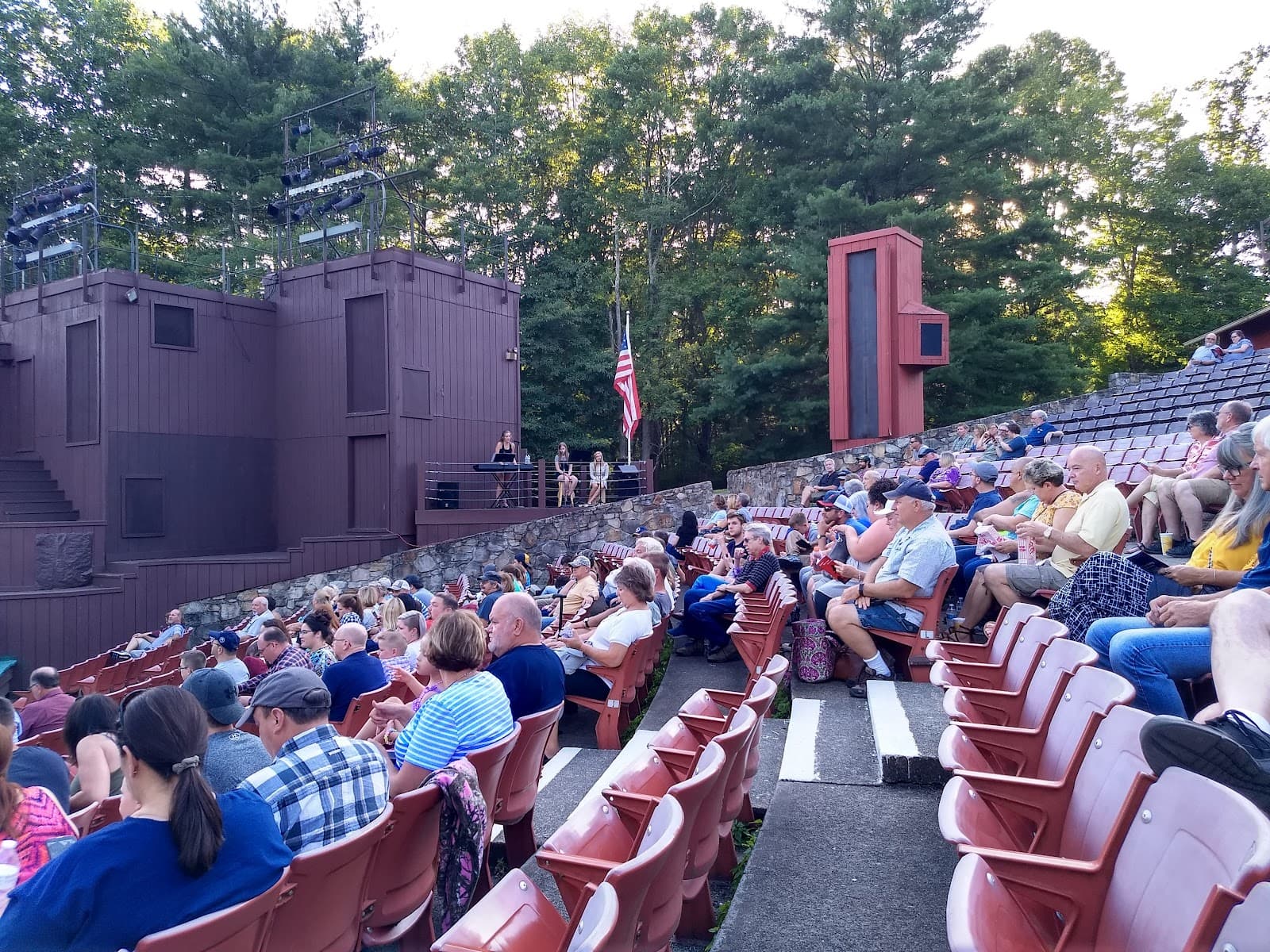 Cliffside Amphitheatre (Grandview) - Image 1