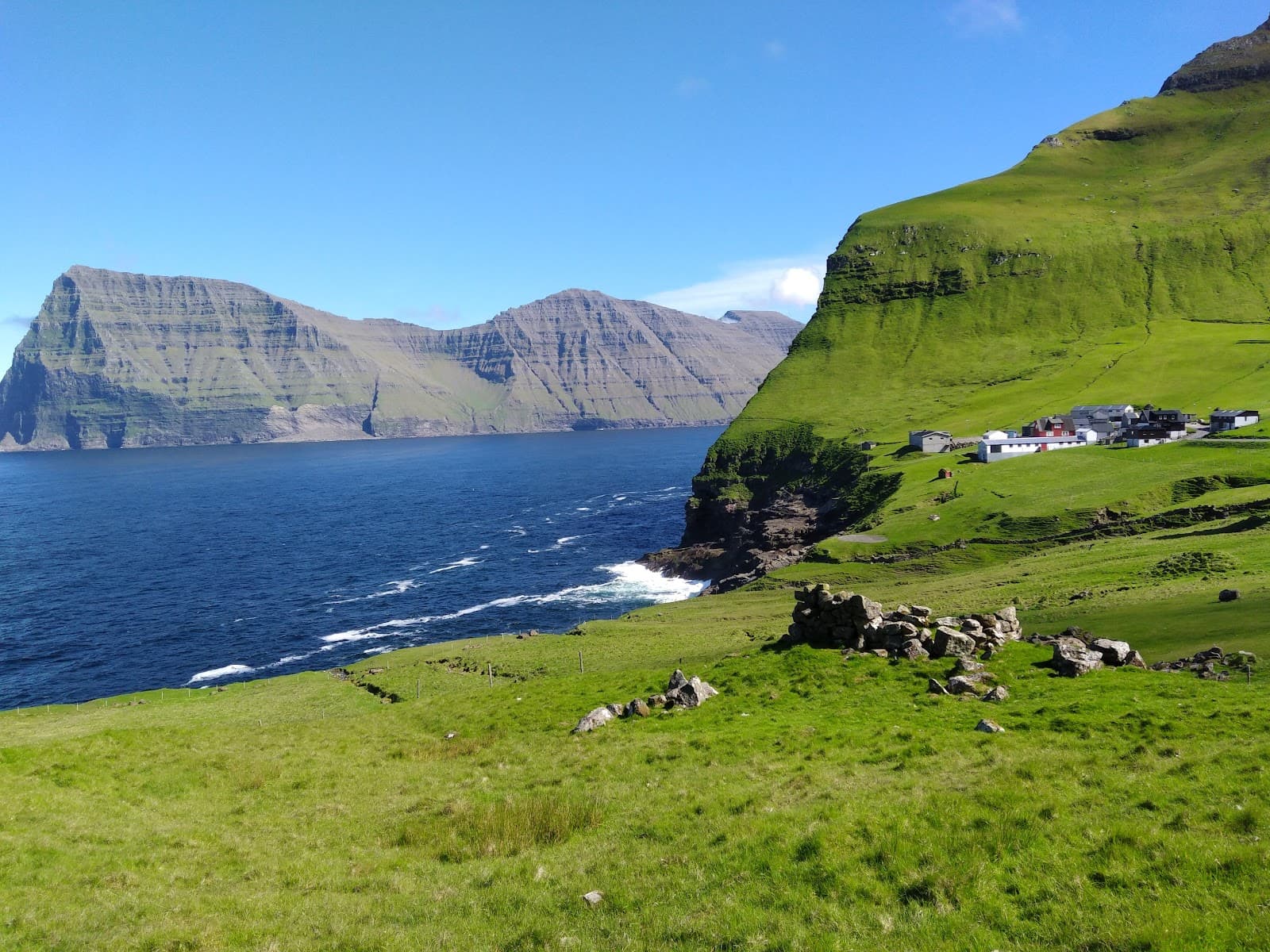 Trøllanes village - Image 1