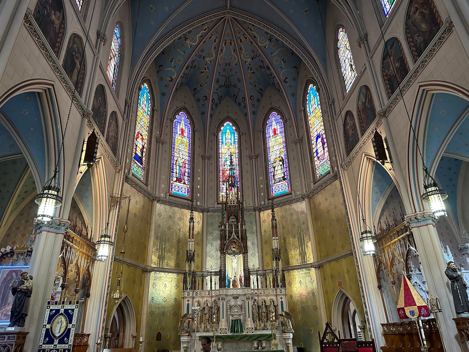Ste Anne de Detroit Basilica - Image 1