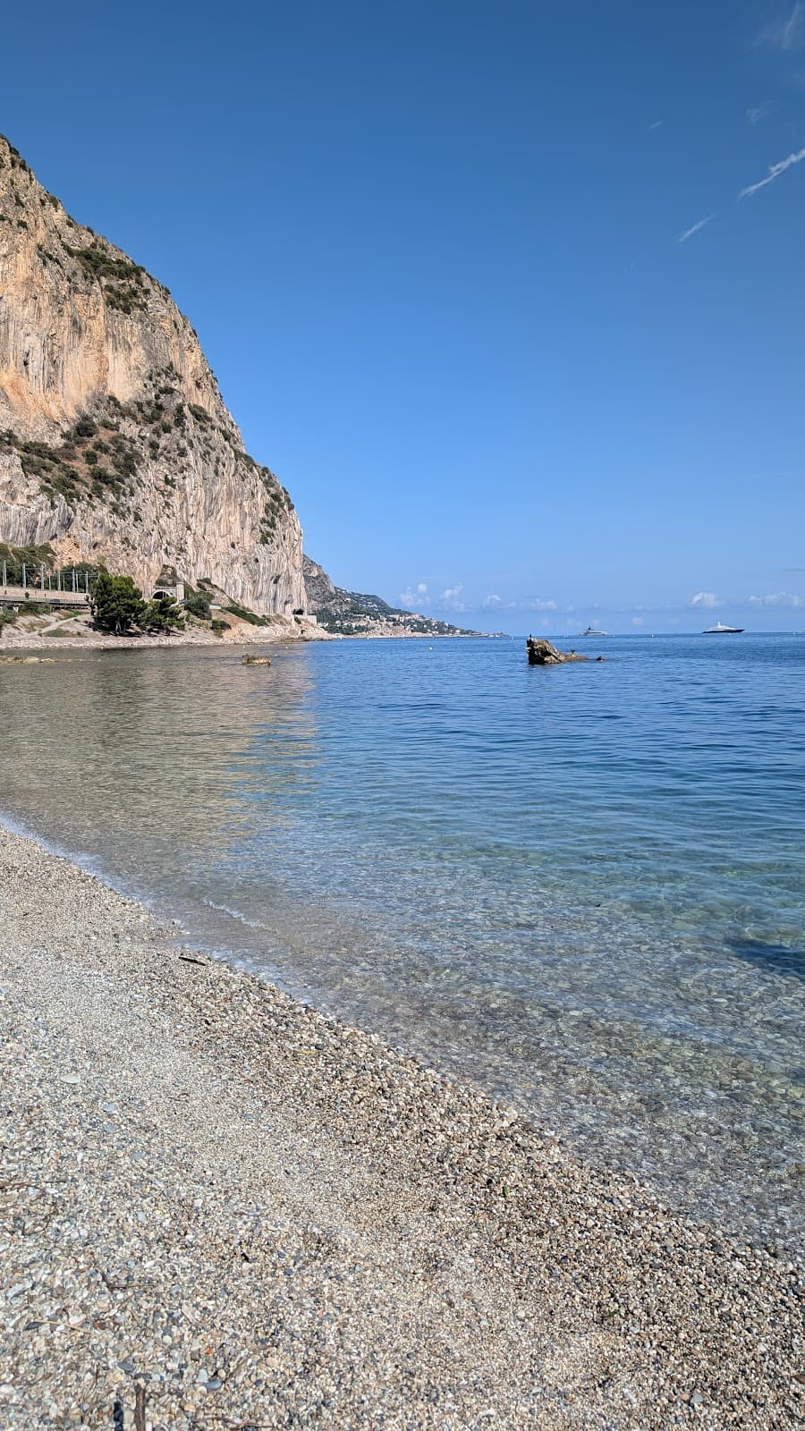 Plage de la Petite Afrique - Image 1
