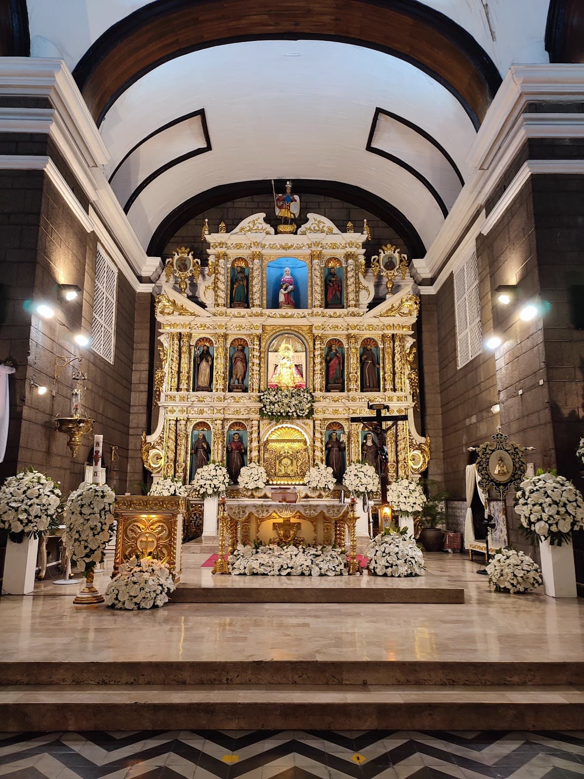 Santa Ana Church - Image 1