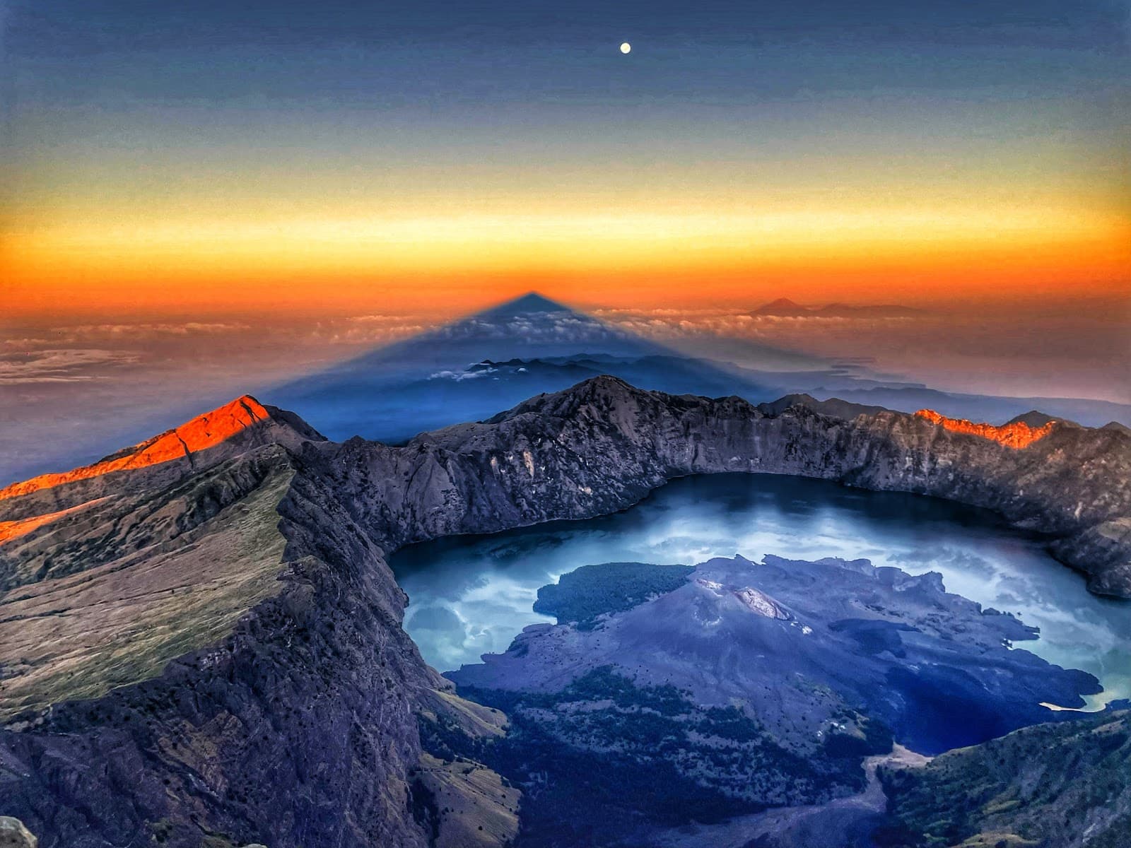 Mount Rinjani National Park - Image 1
