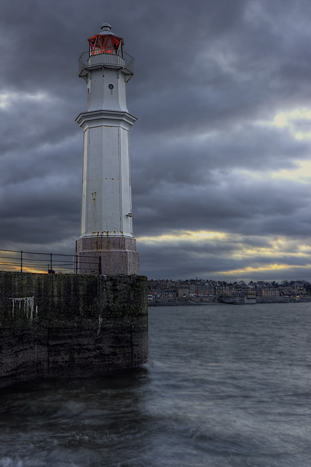 Newhaven Harbour & Lighthouse Edinburgh - Image 1