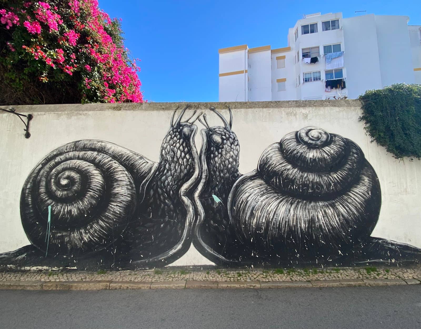 Hidden Artistic Alleys