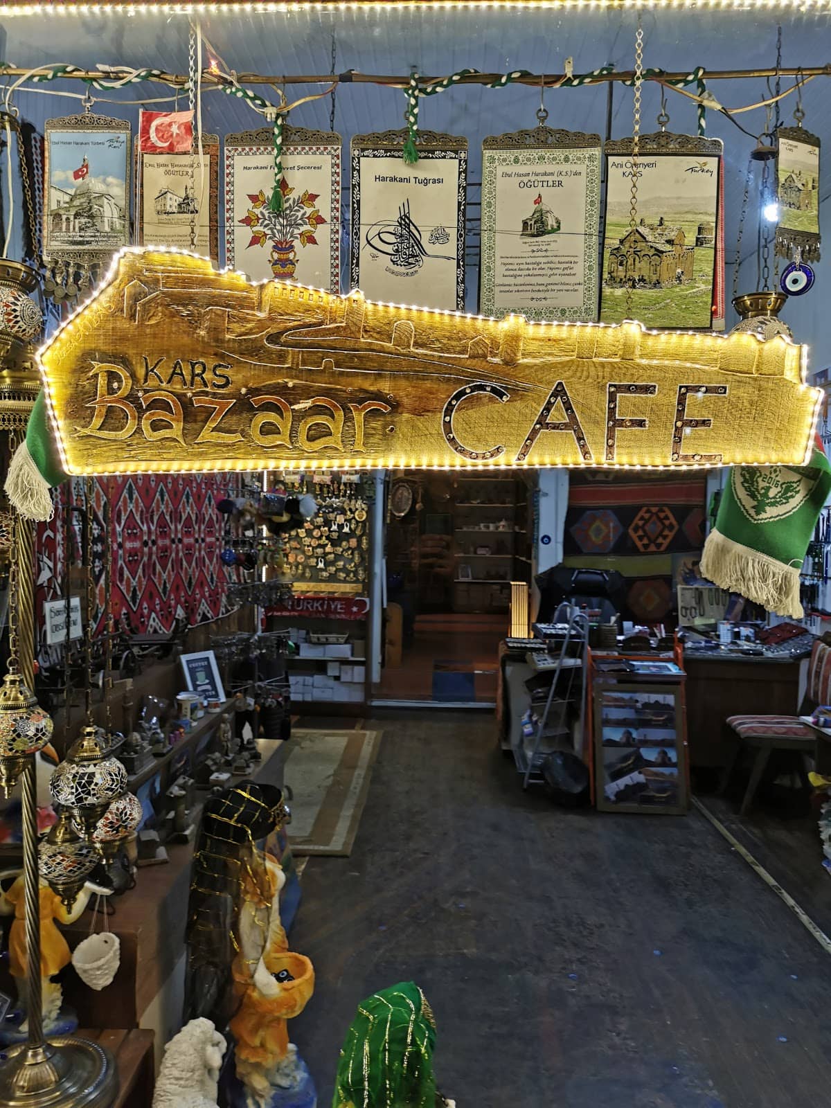Antiques and Souvenirs