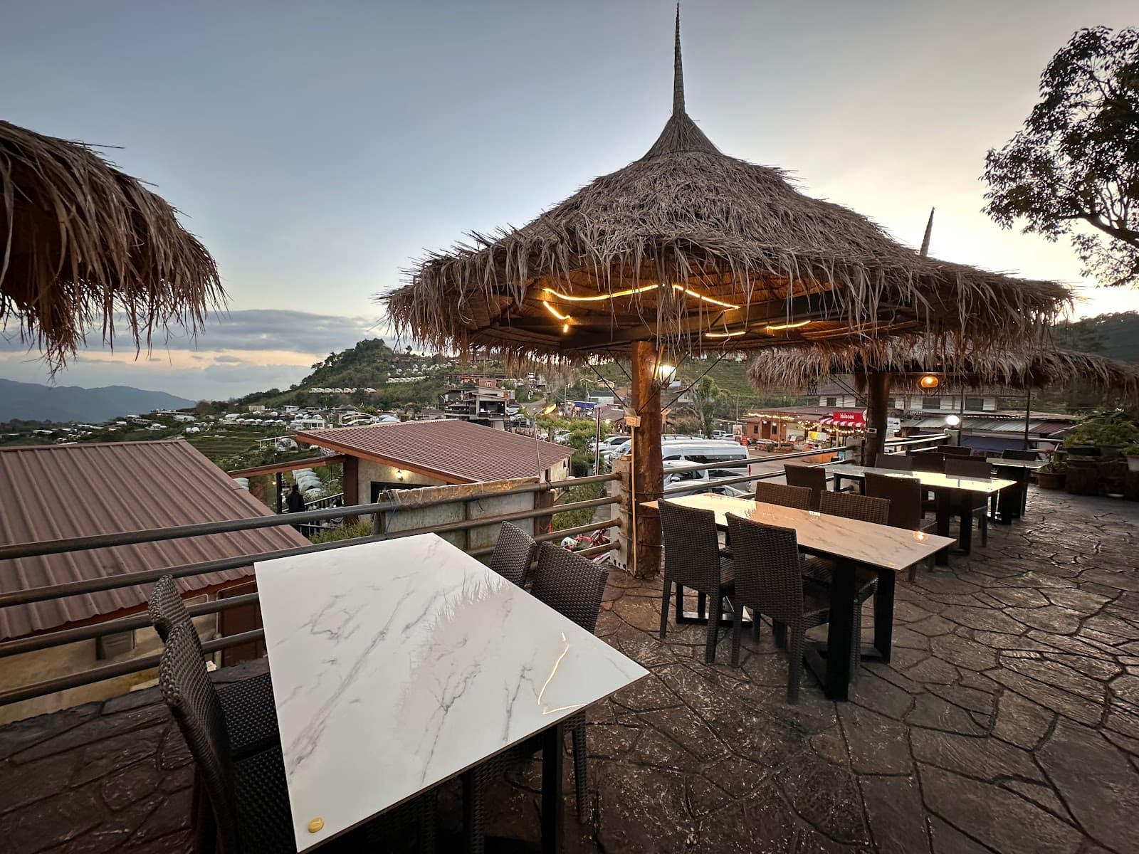 Mon Ing Dao Viewpoint and Campsite - Image 1