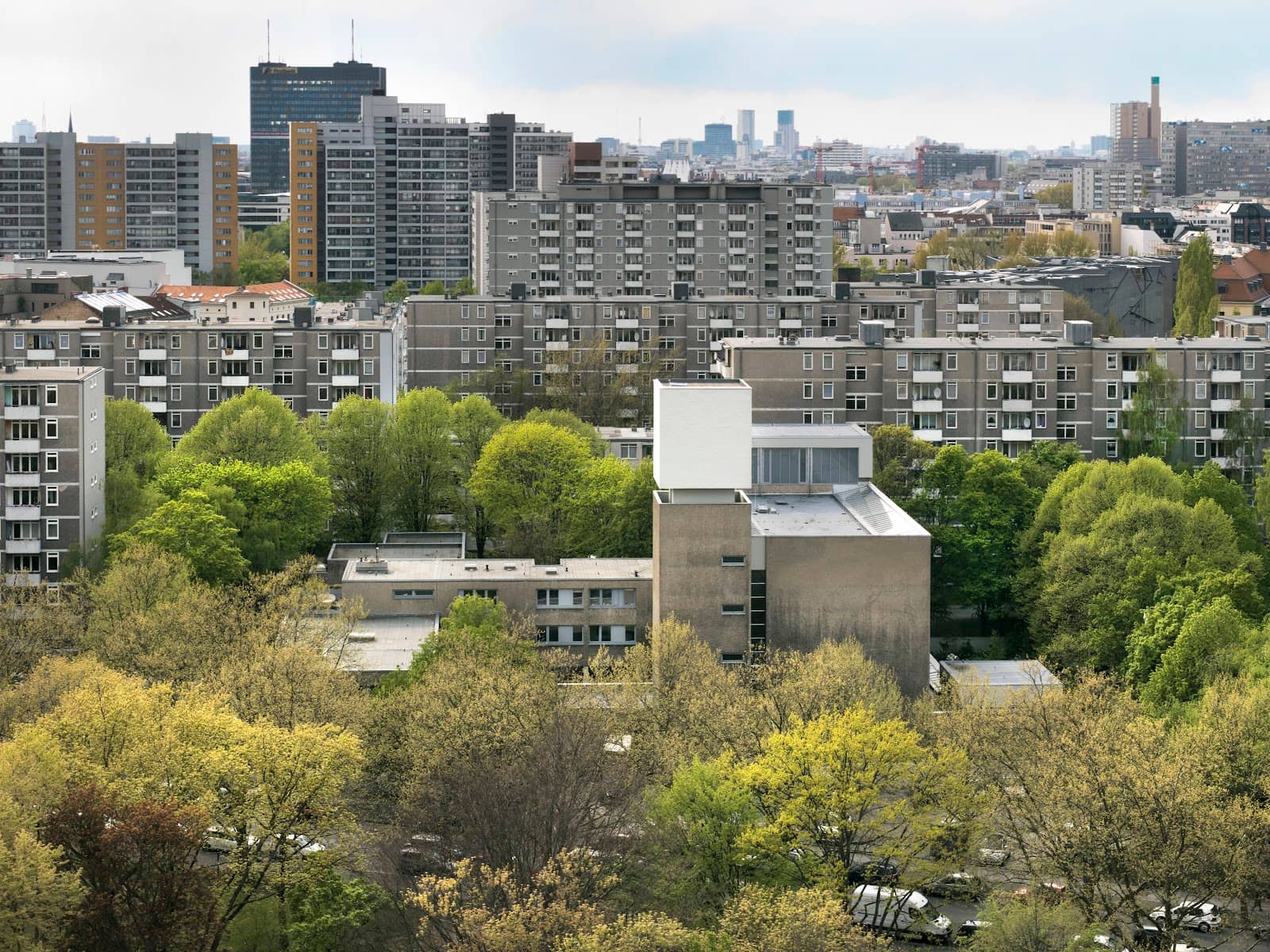 Unique Gallery Ambiance