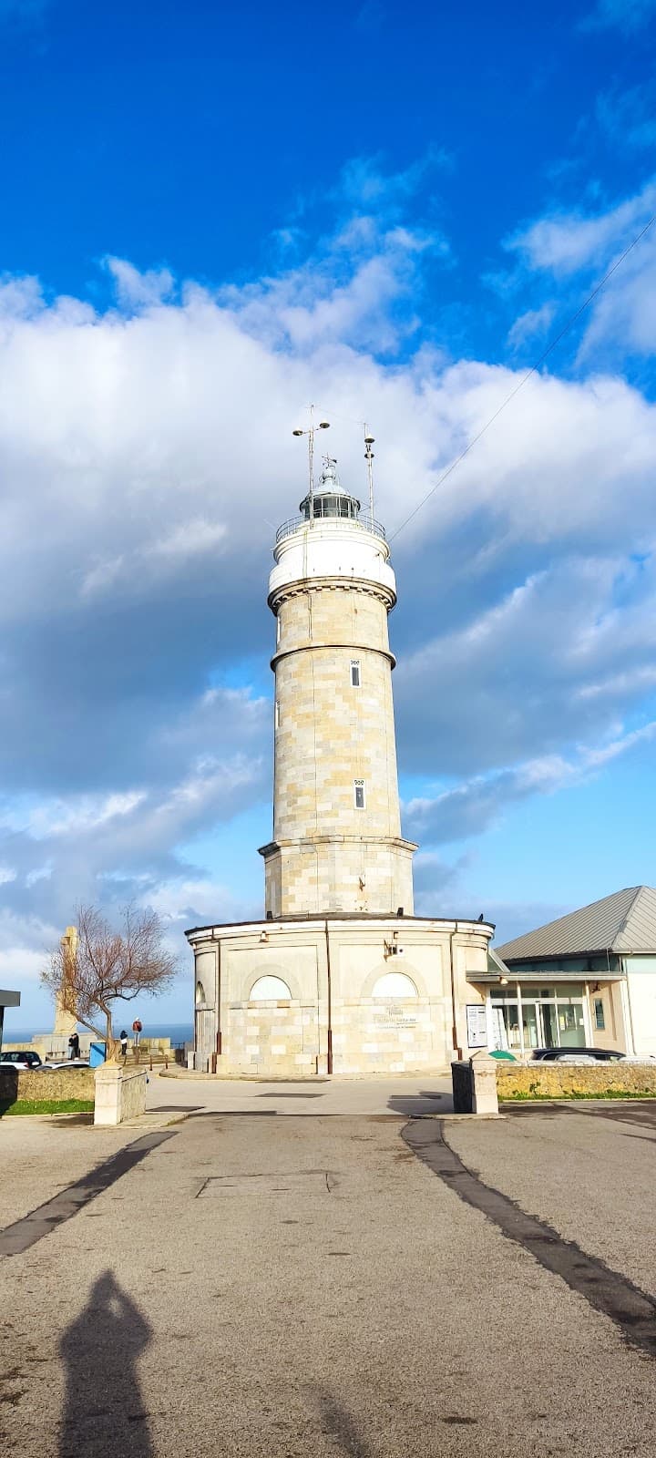 Faro de Cabo Mayor Santander - Image 1