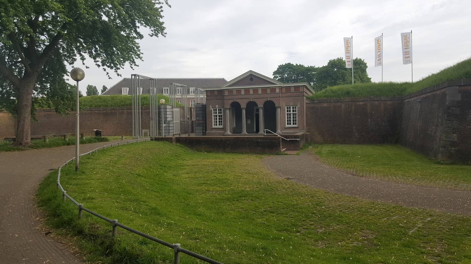 Surrounding Nature Trails