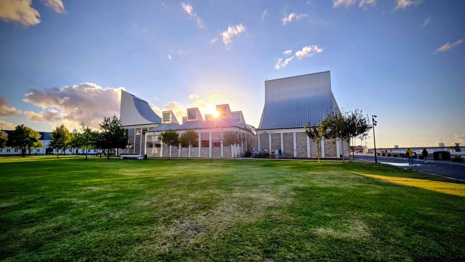 Utzon Park - Image 1