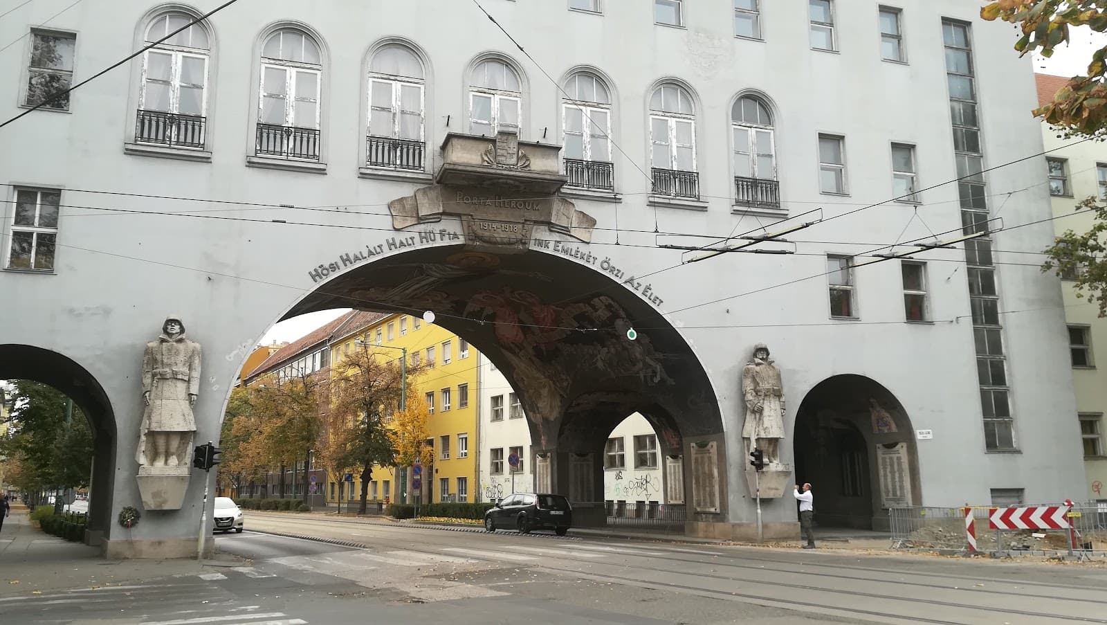 Móraváros Szeged - Image 1