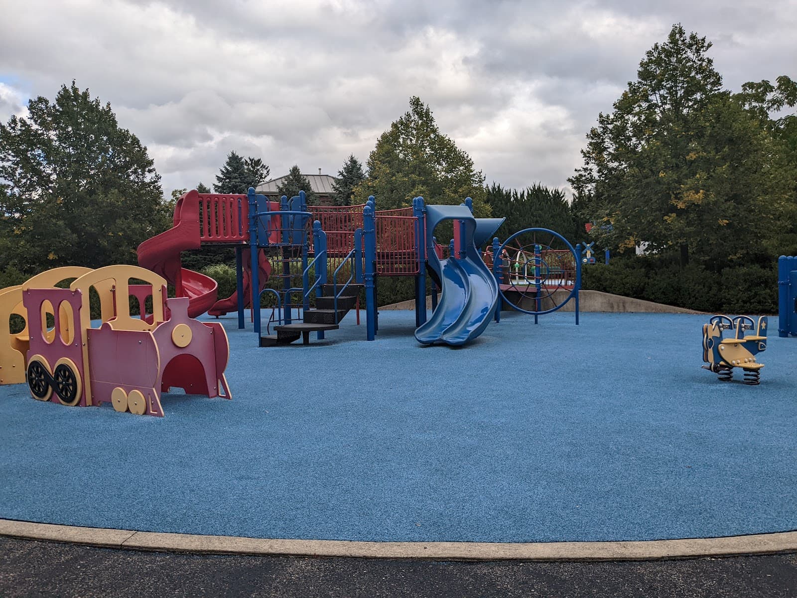 Village Green Park - Image 1