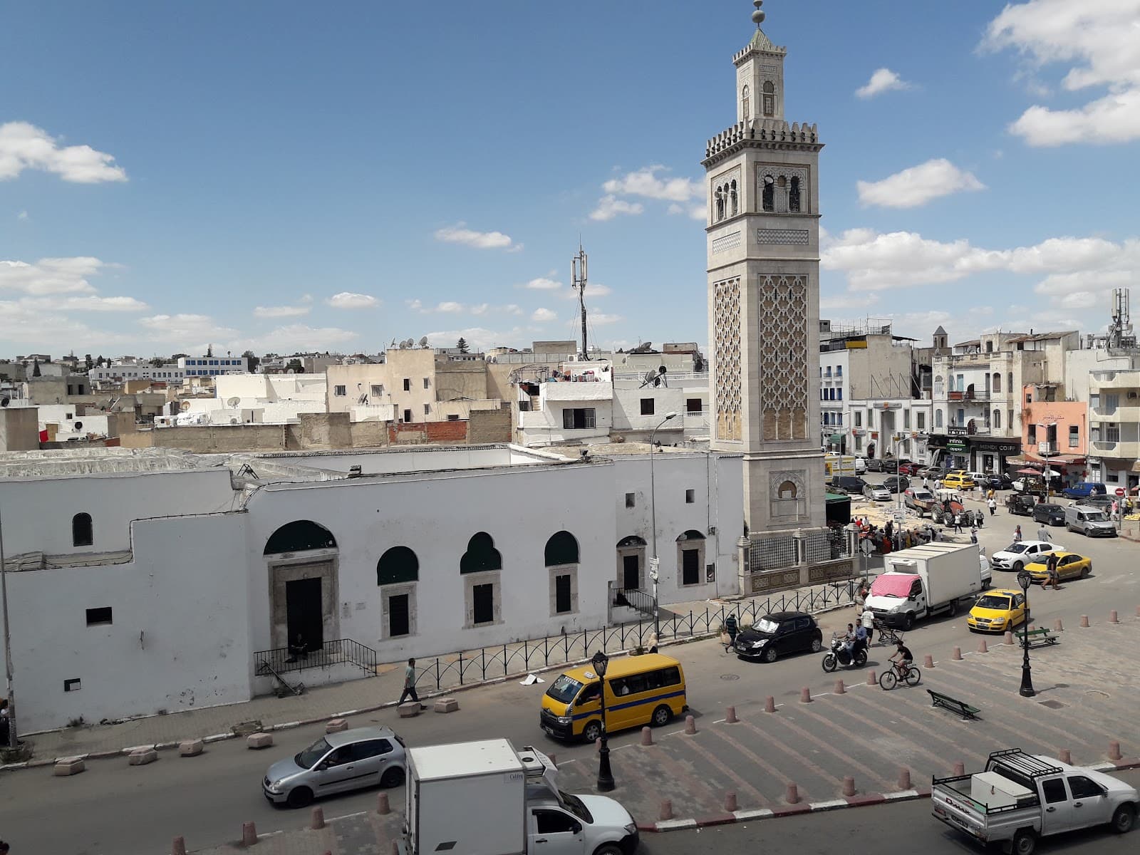 Bab el Jazira - Image 1