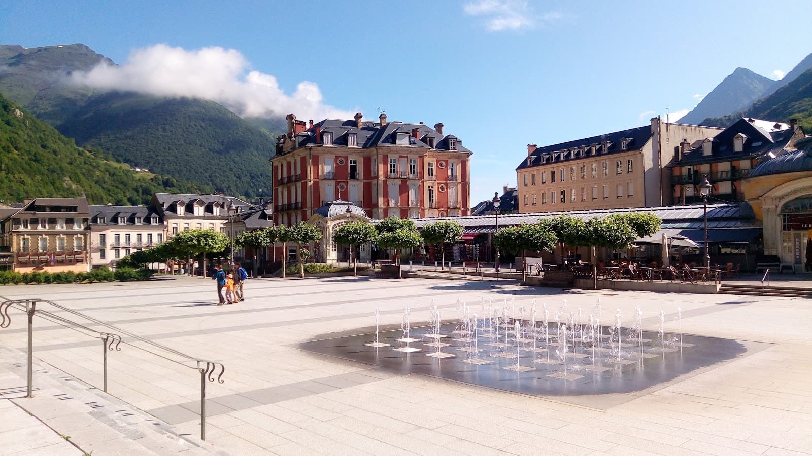 Esplanade des Œufs - Image 1