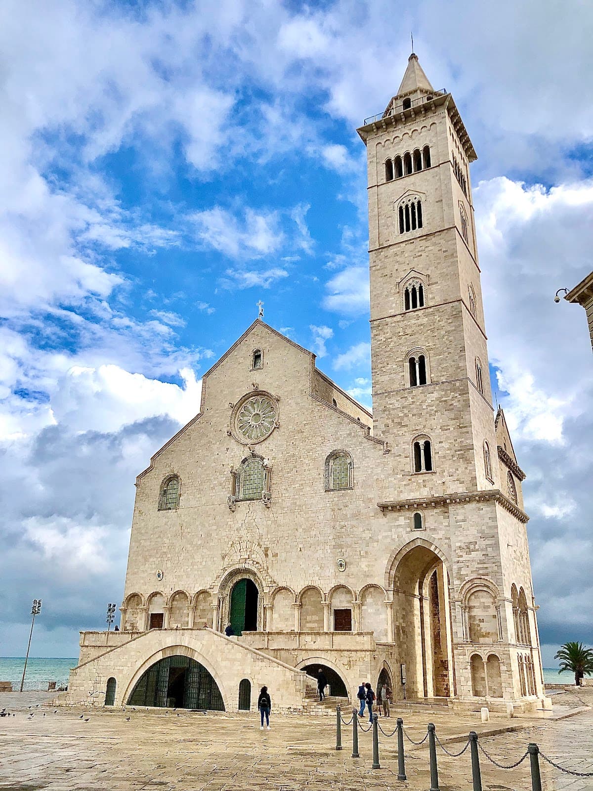 Trani Cathedral and Port - Image 1