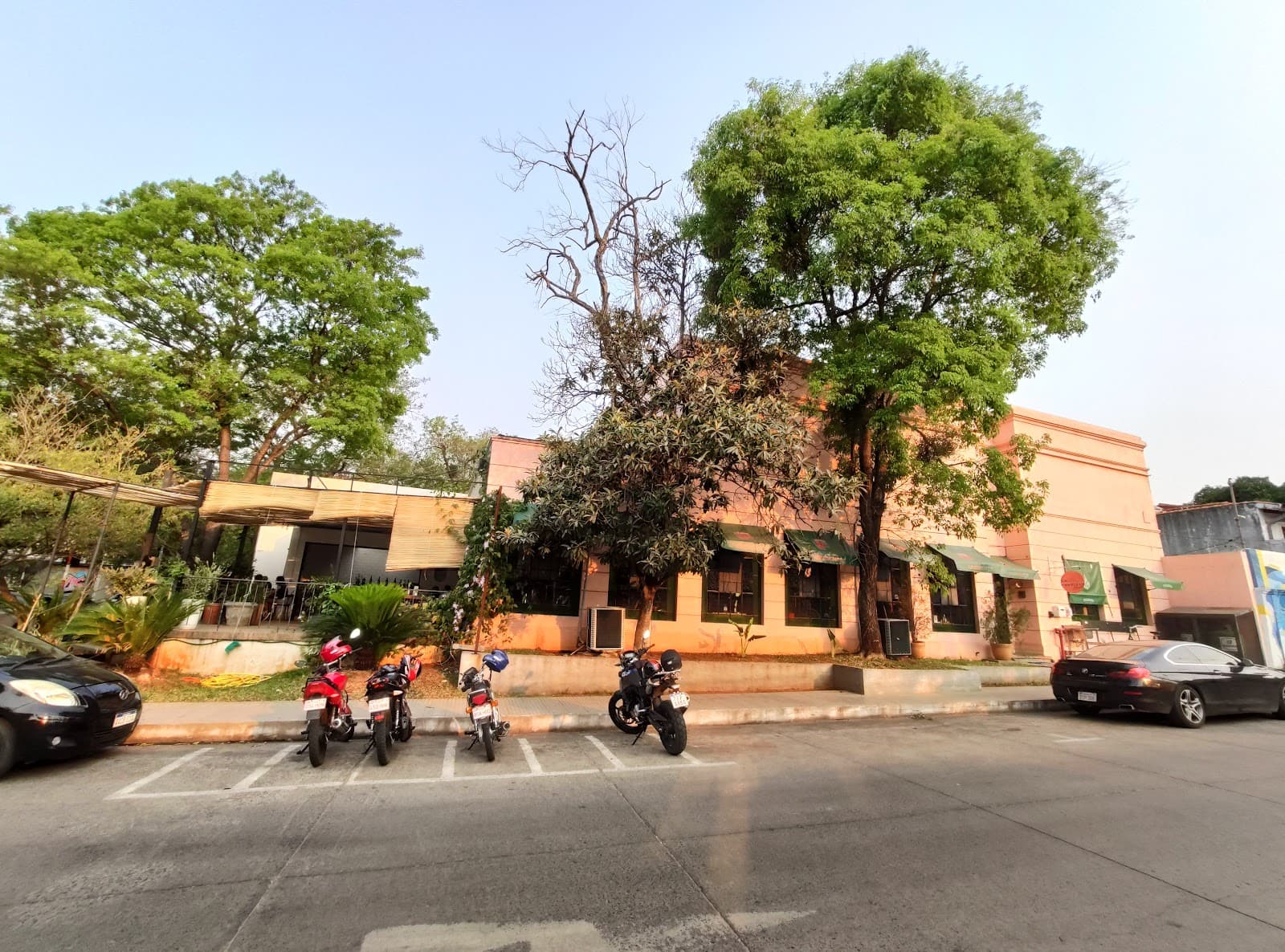 Villa Morra Asunción - Image 1