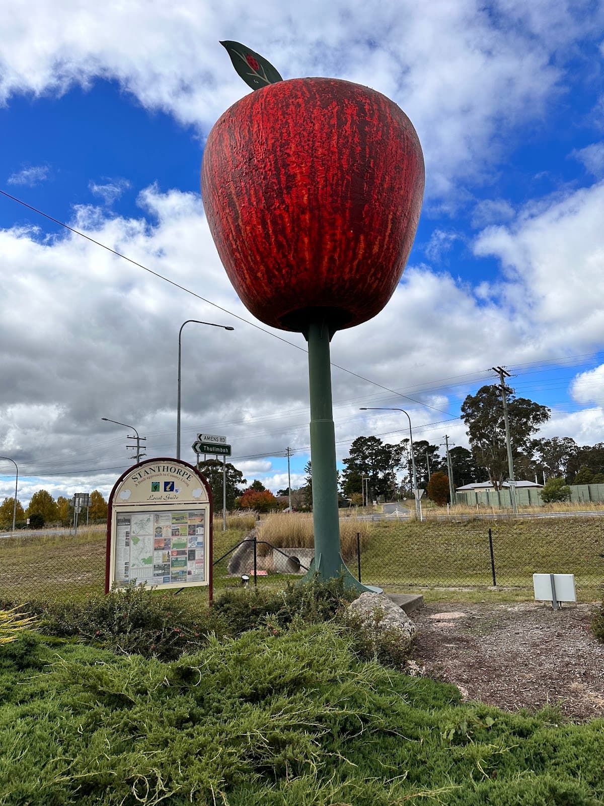 The Big Apple (Thulimbah) - Image 1