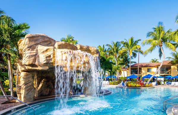 Waterfront Dining at Nosh