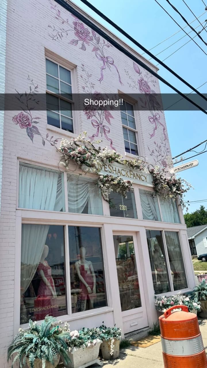 Love Shack Fancy - Image 1