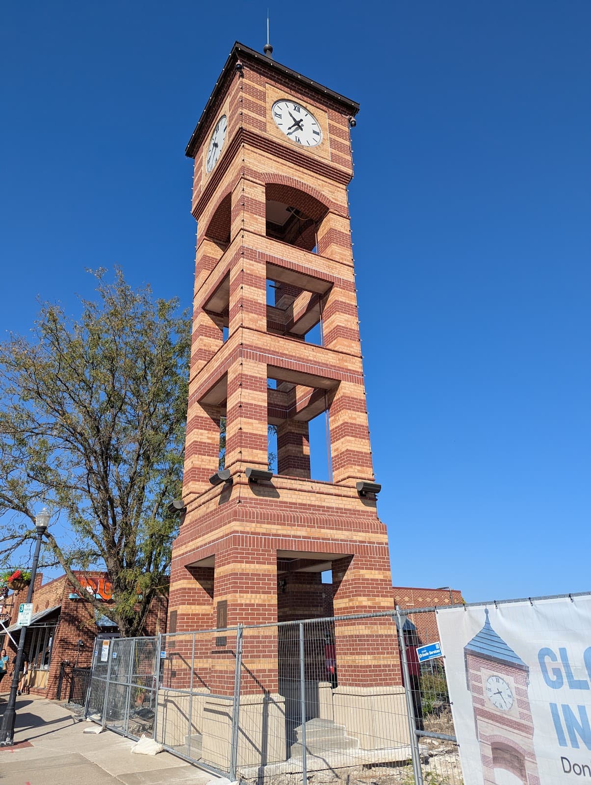 Downtown Overland Park Murals - Image 1