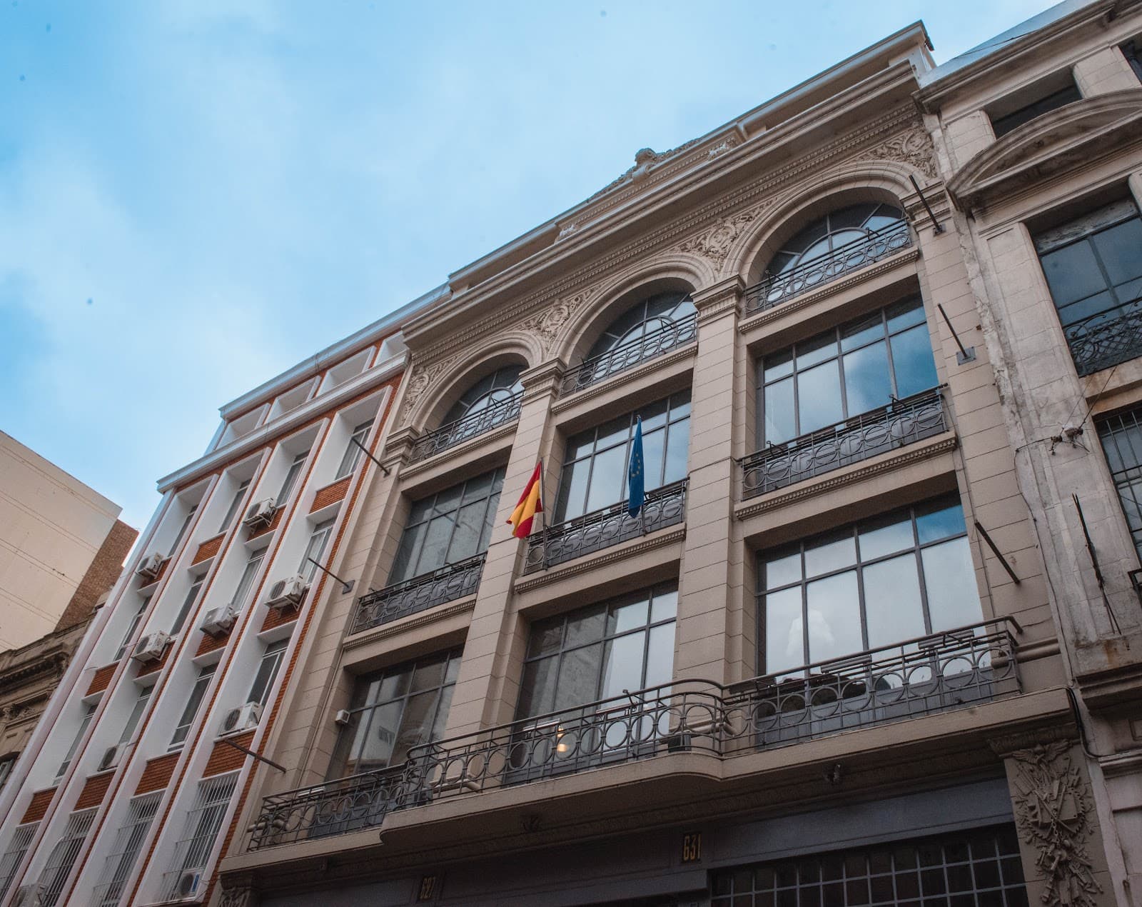 Centro Cultural de España (CCE) Montevideo - Image 1