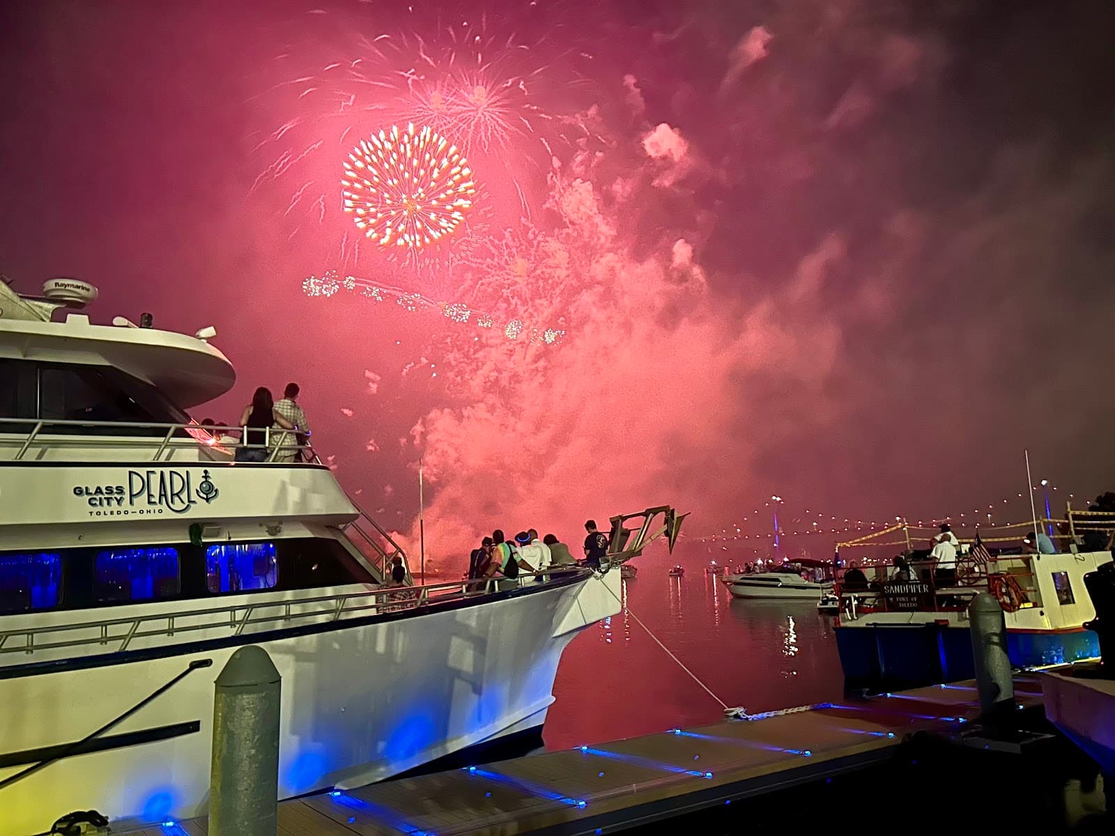 Sandpiper Boat Tours - Image 1