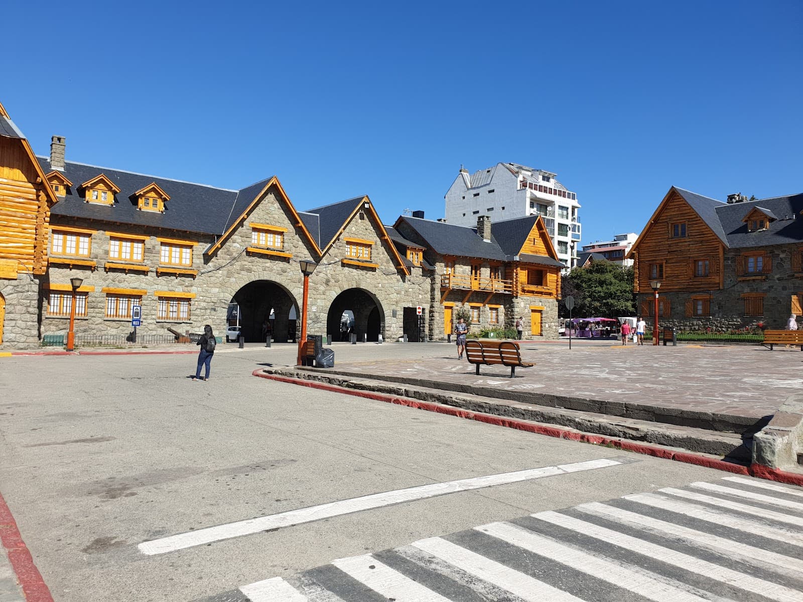 Bariloche Civic Center - Image 1