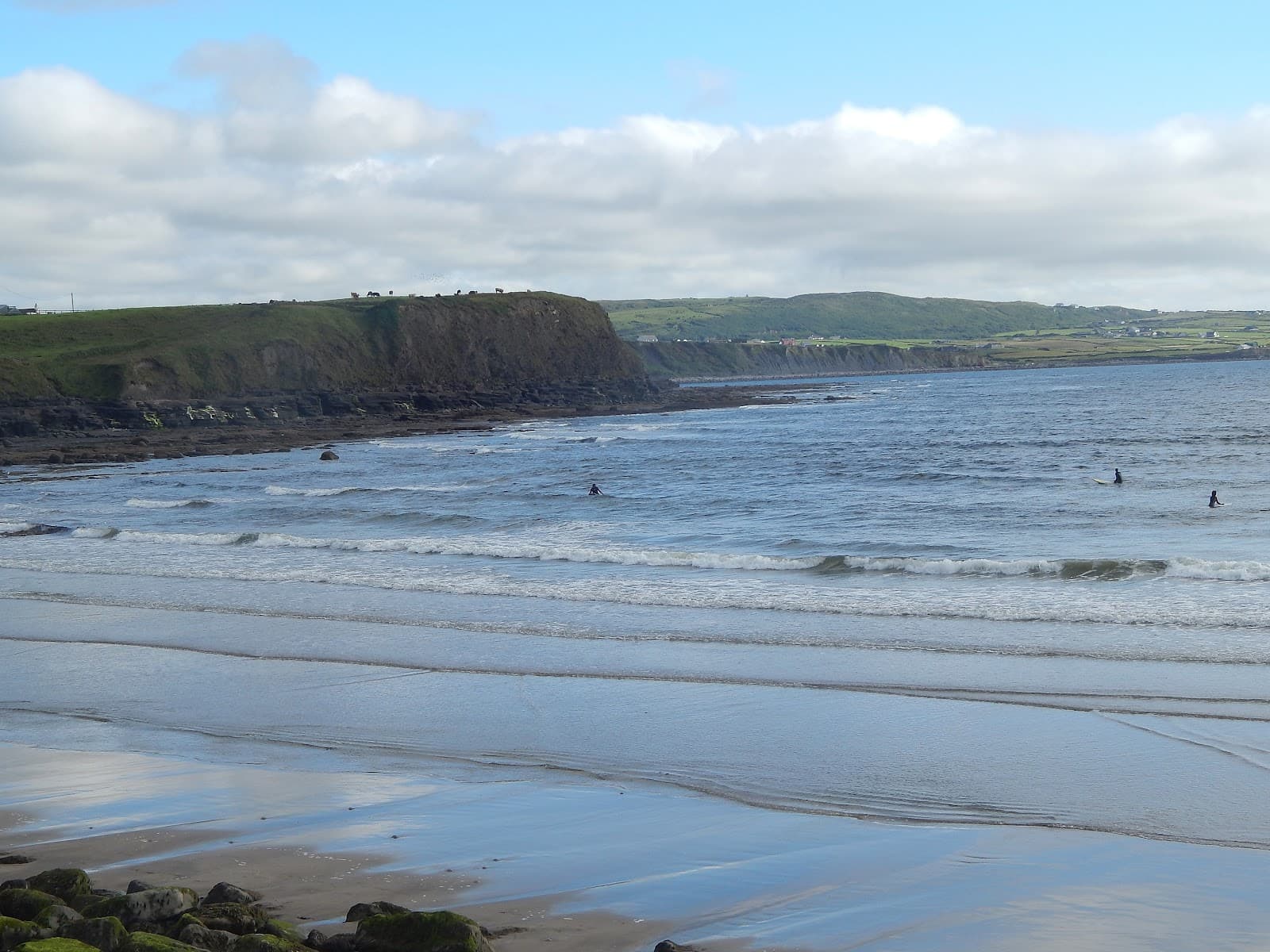 Lahinch Beach & Promenade - Image 1