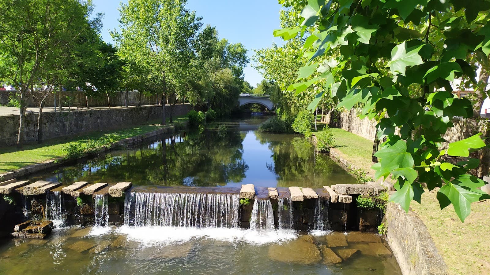 Parque Urbano do Rio Ul - Image 1