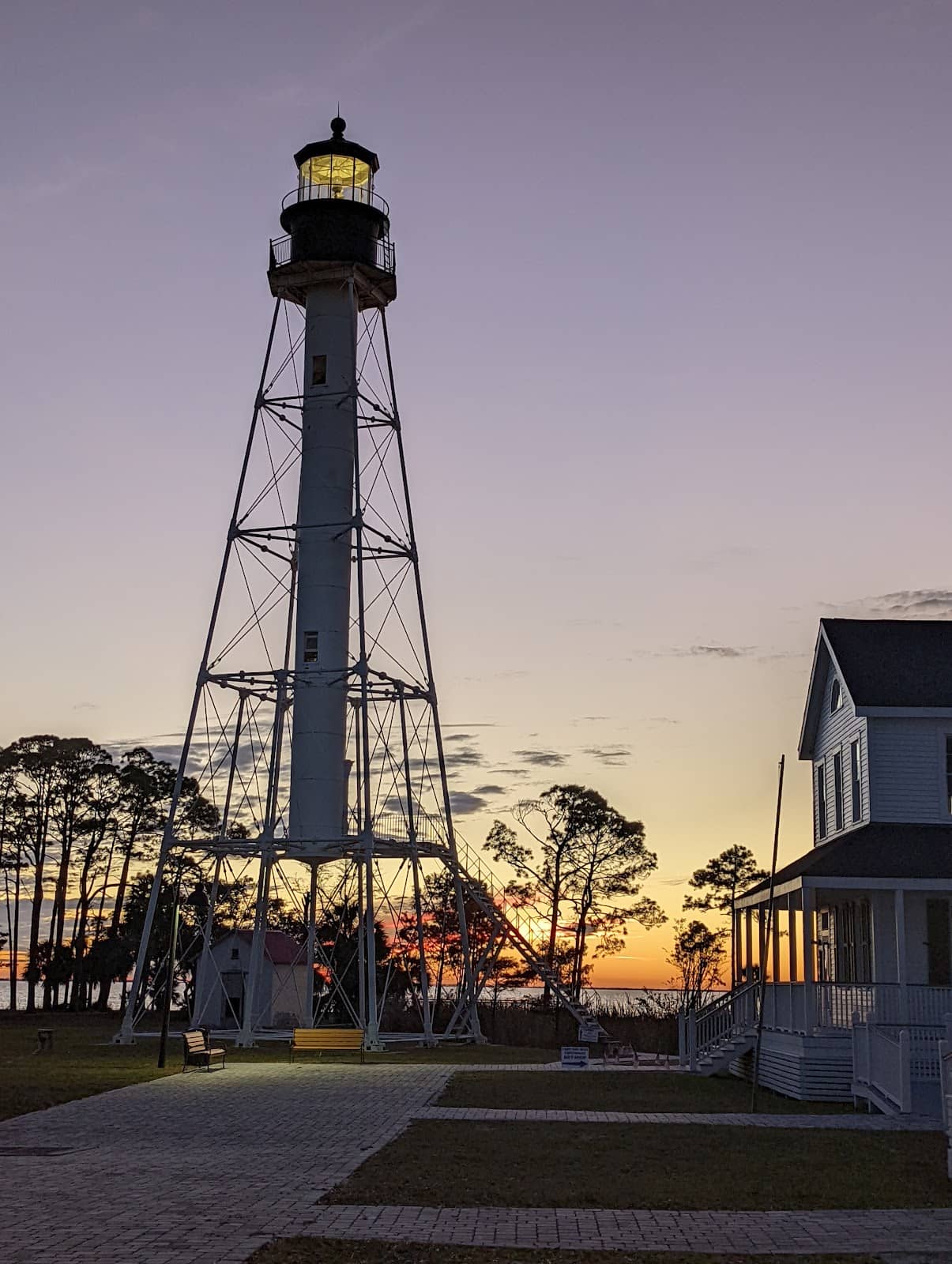 Picnic & Fishing Spots