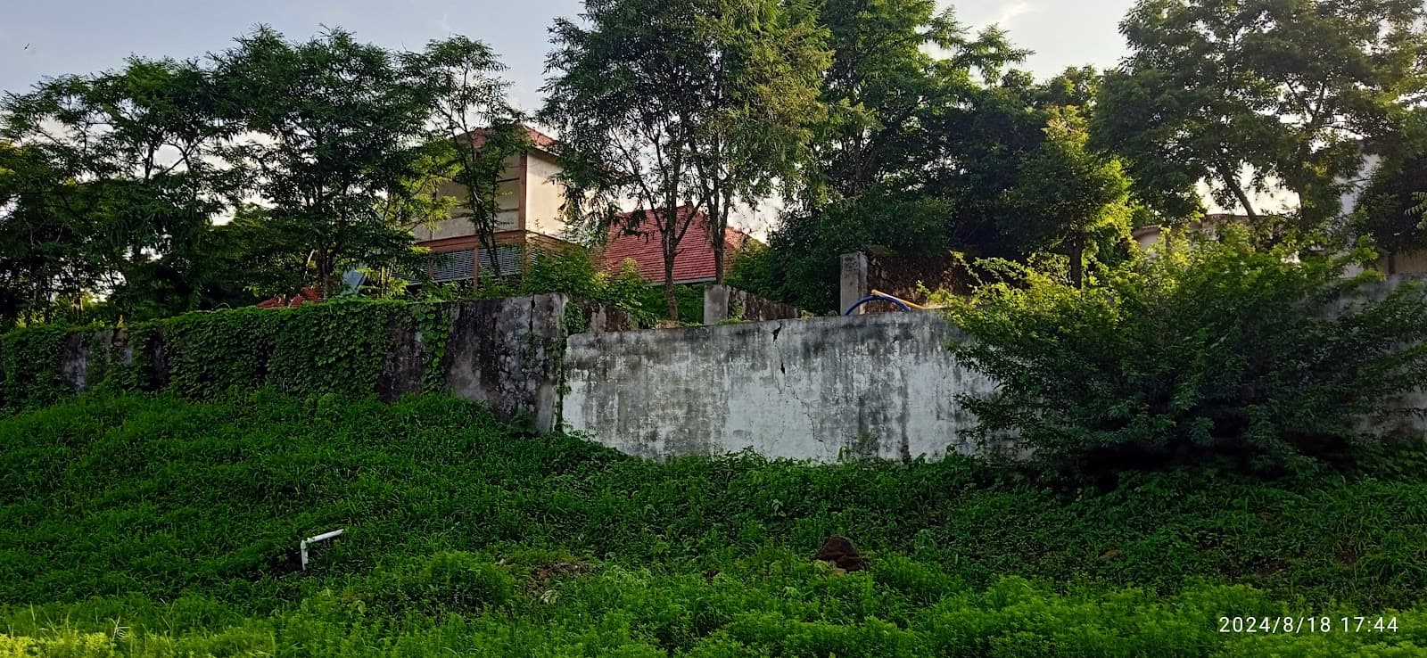 Hathab Beach & Fort Ruins - Image 1