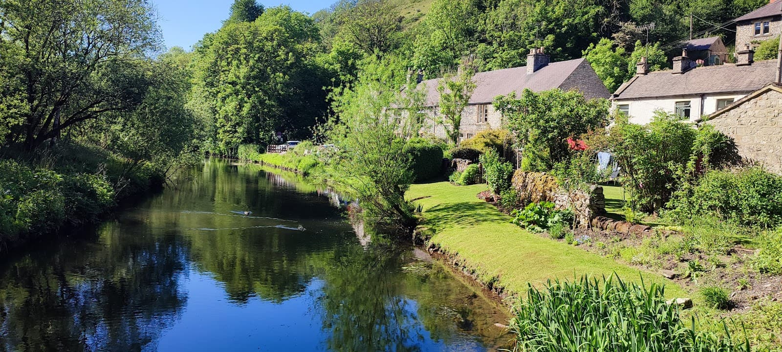 Miller's Dale Peak District - Image 1