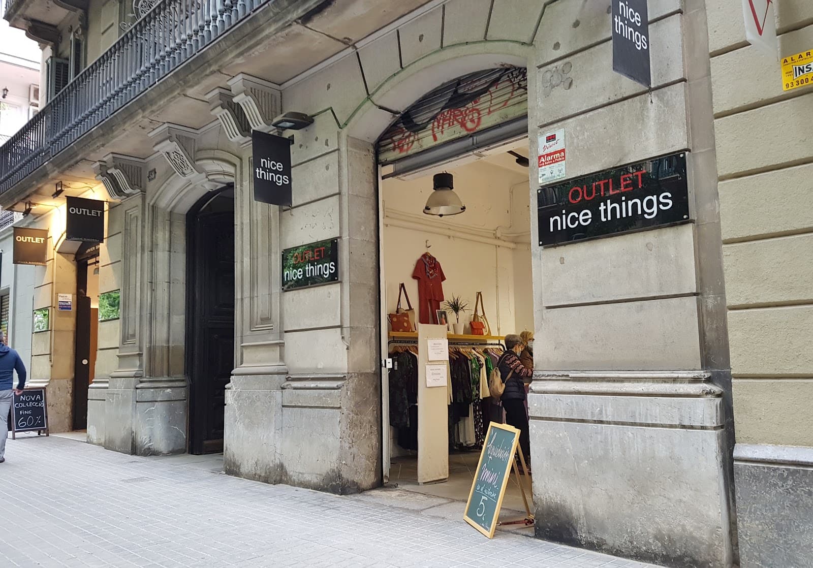 Carrer Girona (Outlet Section) - Image 1