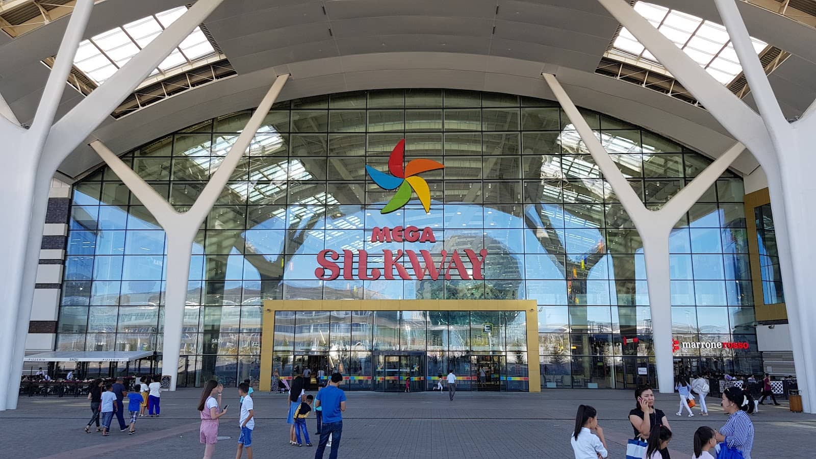 Diverse Food Court