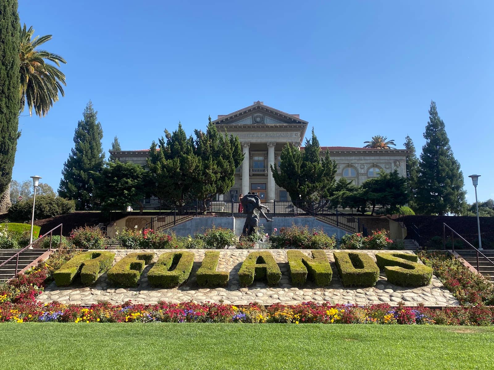 Historic Downtown Redlands Proximity