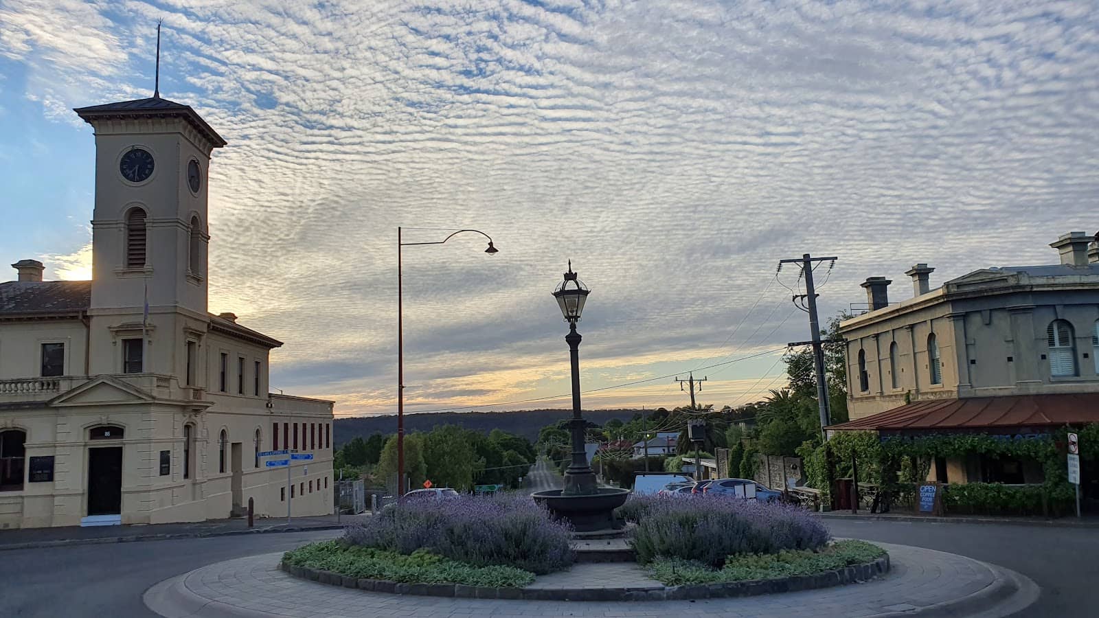 Local Eateries & Cafes