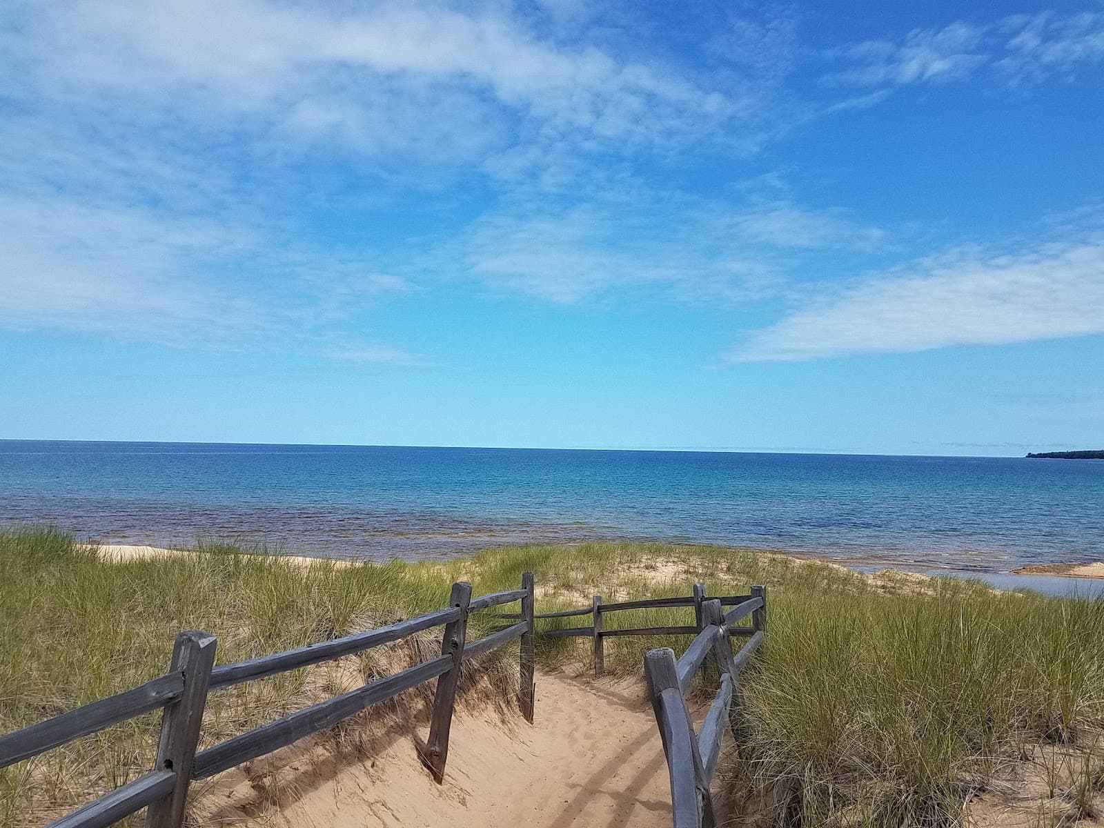 Au Train Beach - Image 1