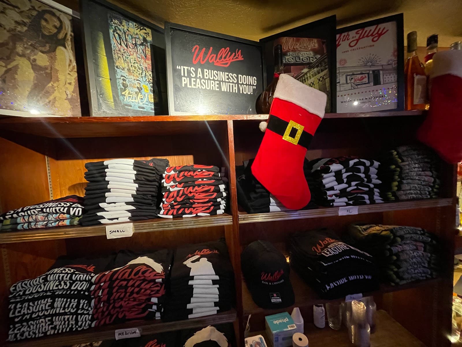 Wally's - Image 1