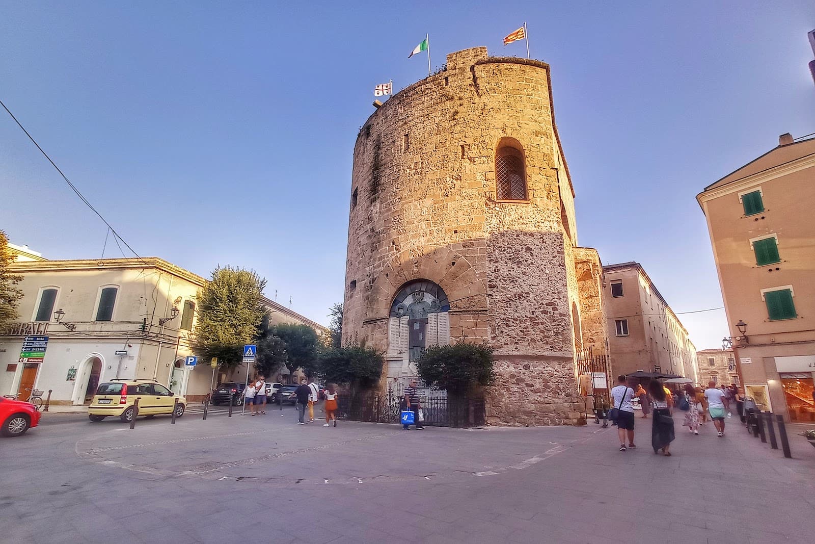 Piazza Porta Terra Alghero - Image 1