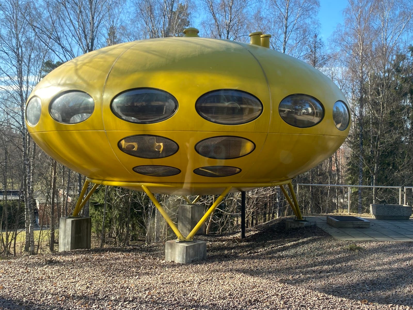 Futuro House (WeeGee) - Image 1