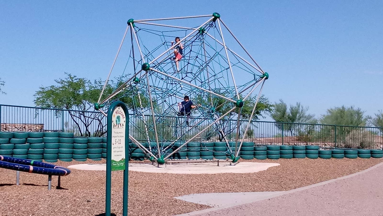 Paseo Trail Access