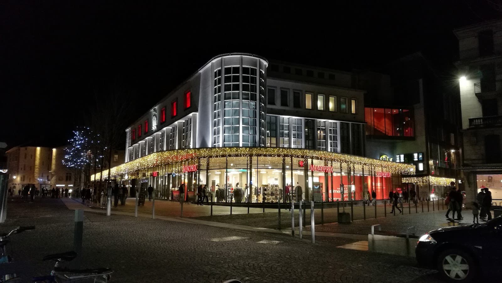 Place de Genève - Image 1