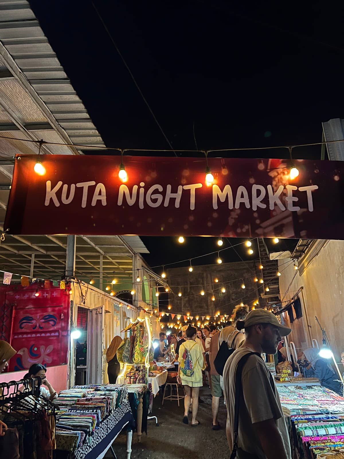 Vibrant Market Atmosphere