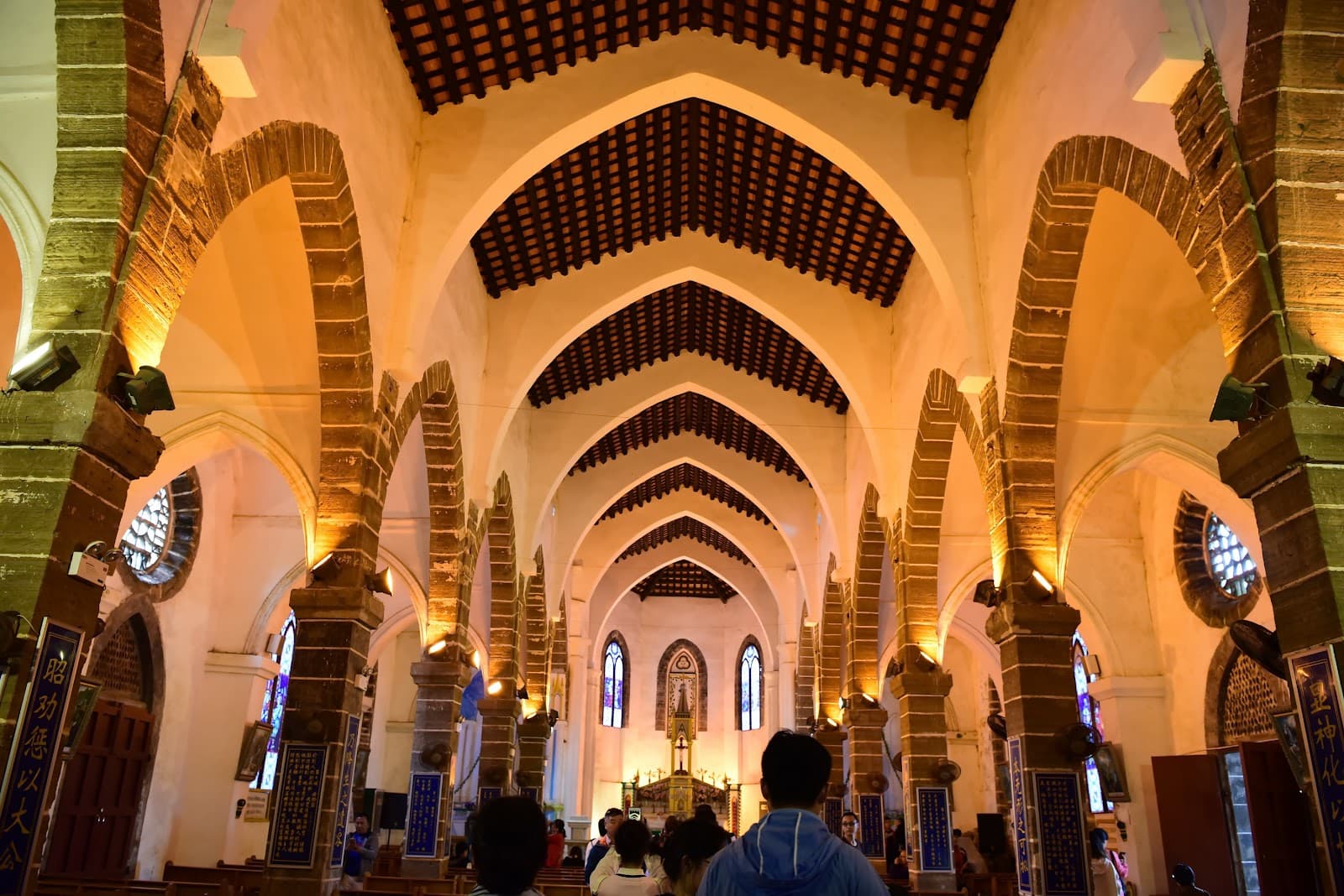 Shengtang Catholic Church (Weizhou) - Image 1